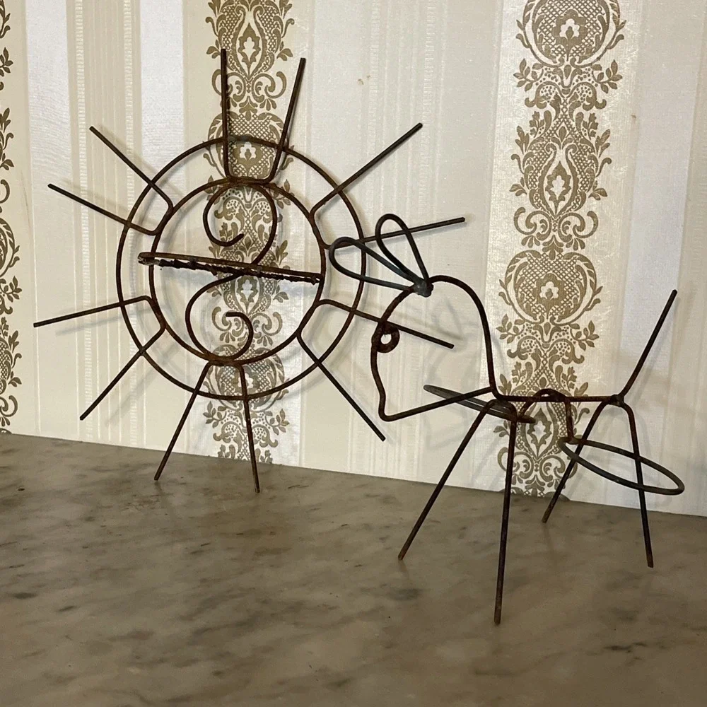 Vintage Iron Outdoor Plant‎ Stand Holder Hanger Donkey Sun